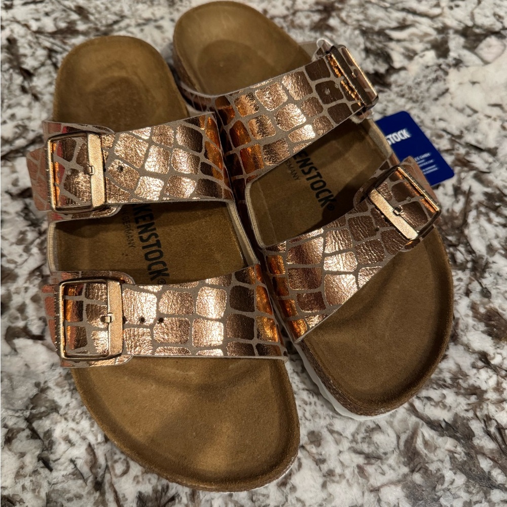 Birkenstock Sandals 🤎 - Picture 11 of 14